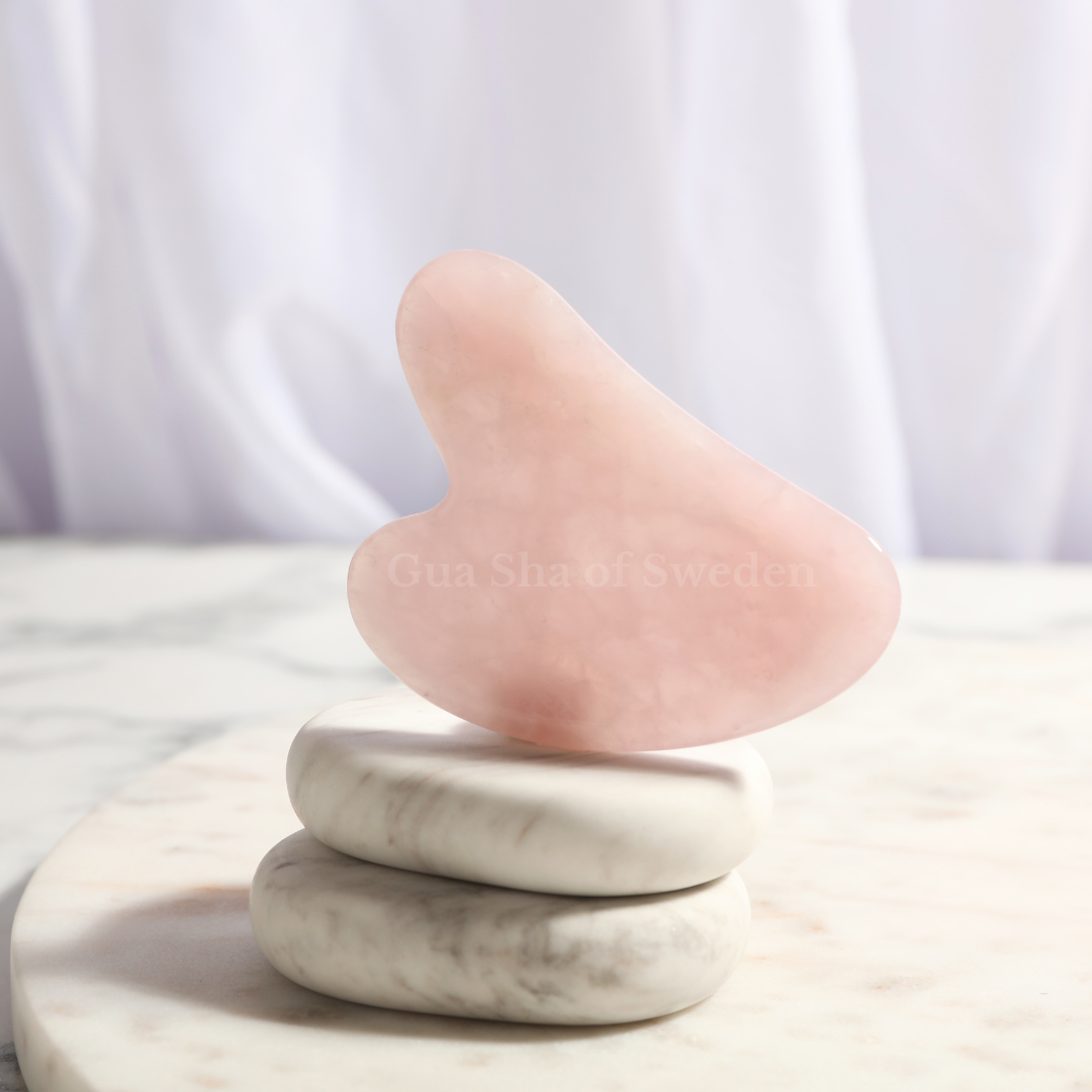 Gua Sha, guasha massage, jade, rosenkvarts, guashaofsweden, massage, hudvård, ansiktsbehandling